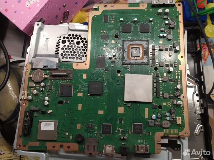Блок питания PS3 Slim почти новый