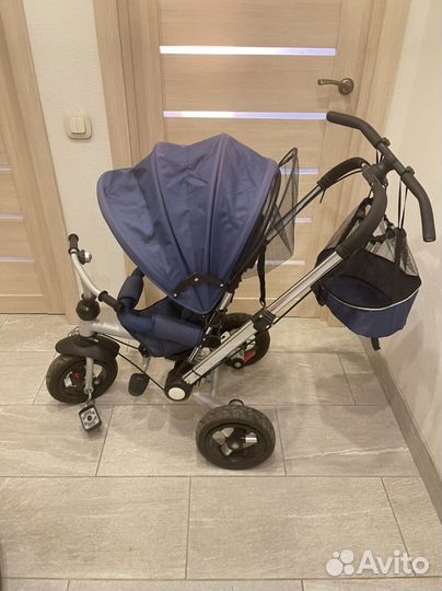 Детский велосипед с родительской ручкой