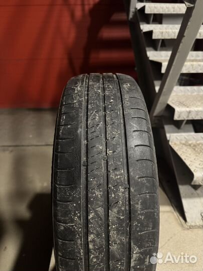 Kumho Ecowing ES01 KH27 2.25/4.5 R4