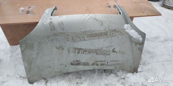 Капот Toyota Nadia