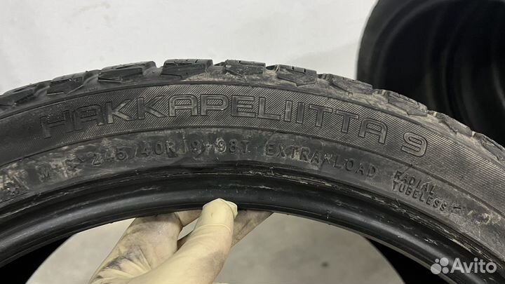 Nokian Tyres Hakkapeliitta 9 245/40 R19 98T