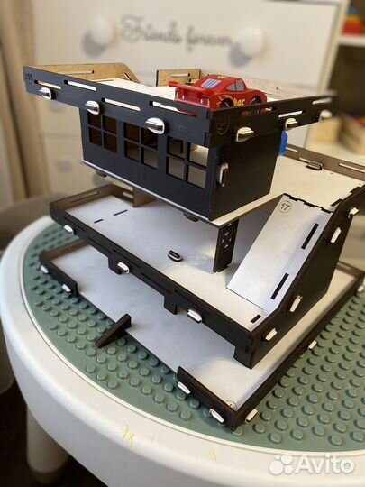 Парковка для машинок