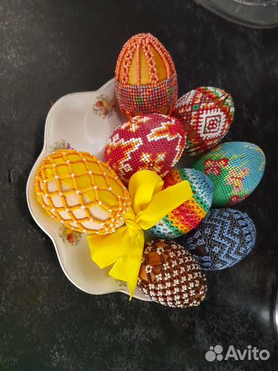 Яйцо пасхальное из бисера