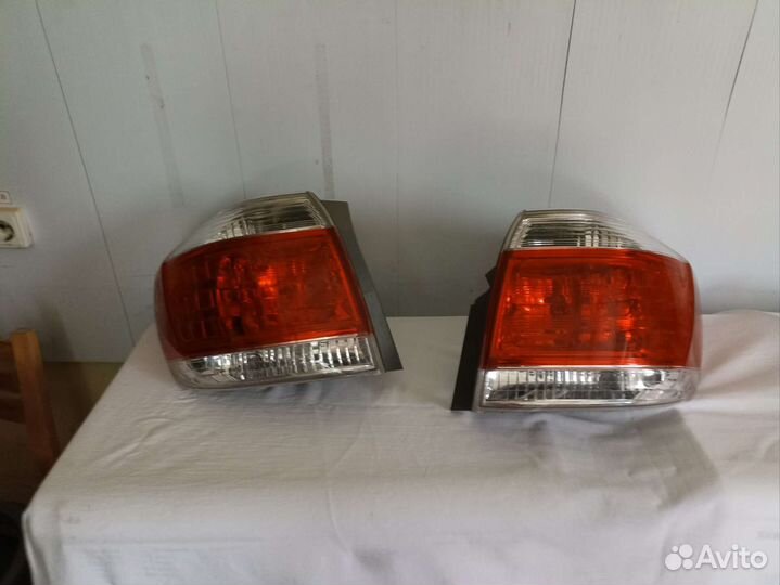 Задний фонарь стоп сигнала