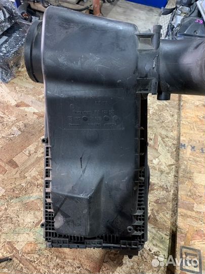 Корпус воздушного фильтра Porsche Cayenne 955 3.2