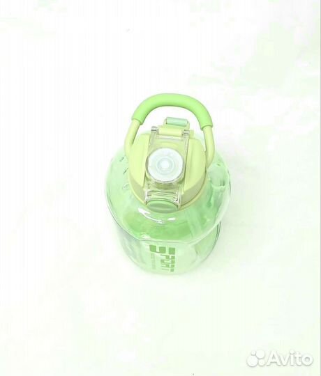 Спортивная бутылка 1,7л.для фитнеса зелёная