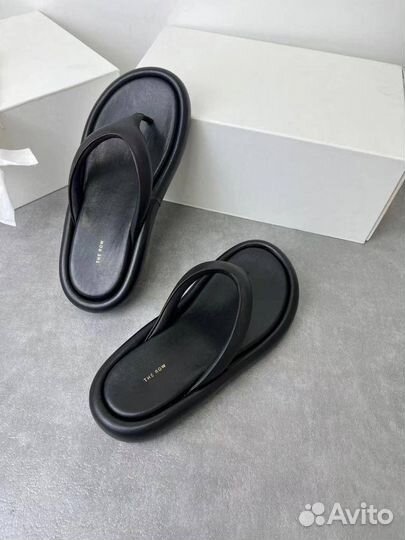 Шлепки the row