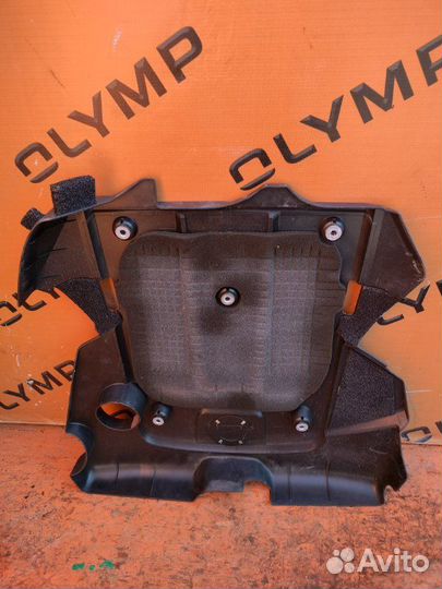 Крышка двс декоративная Nissan VQ25-DE