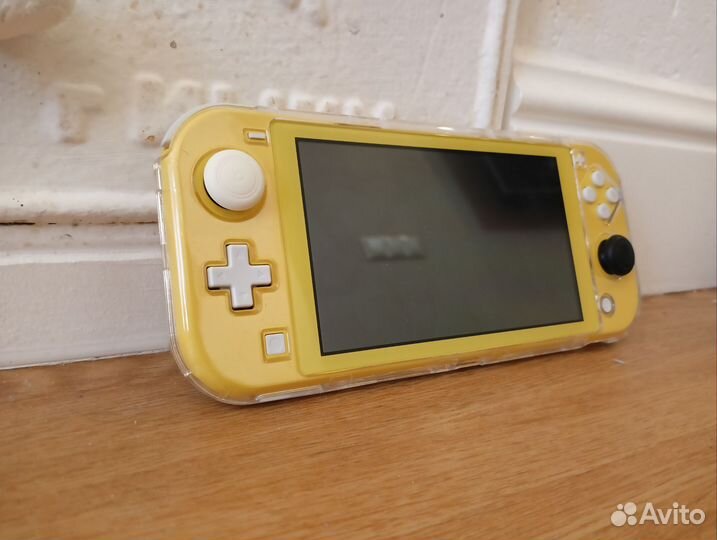 Nintendo switch lite с комплектом