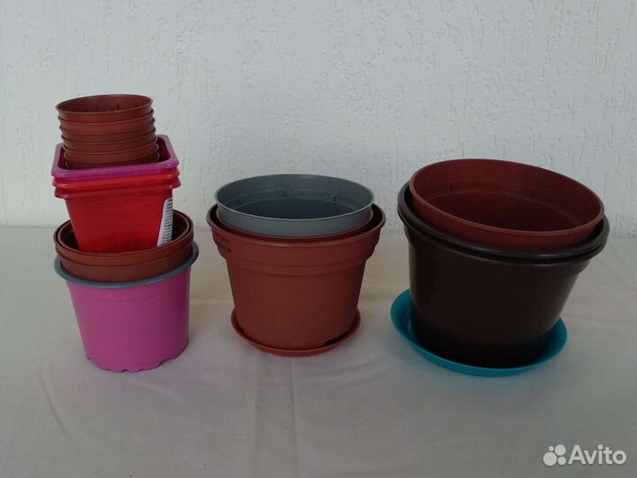 Горшки для рассады бу пластиковые 21 шт