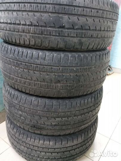 Bridgestone Dueler H/L Alenza 285/45 R22