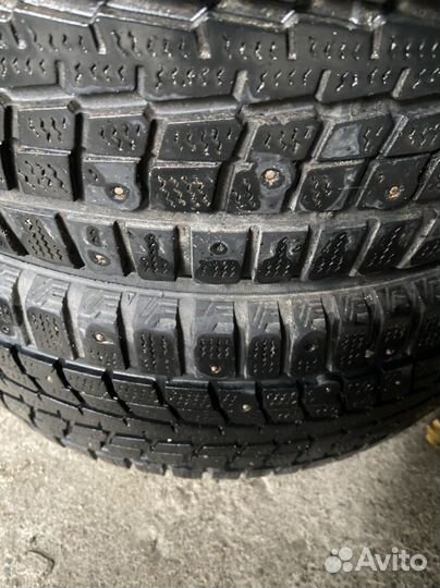 Dunlop SP Winter Ice 01 205/55 R16
