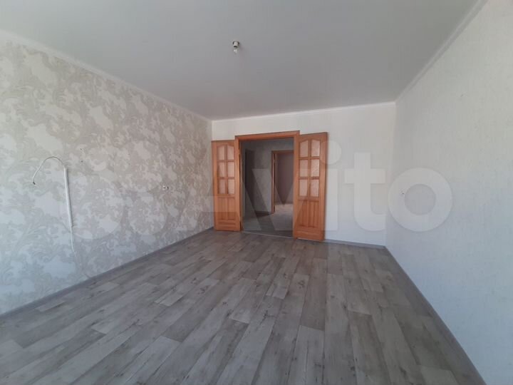 4-к. квартира, 77 м², 4/5 эт.