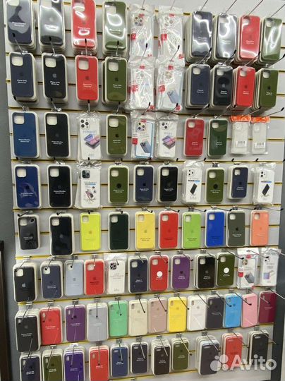 Чехлы на iPhone новые (на все модели)