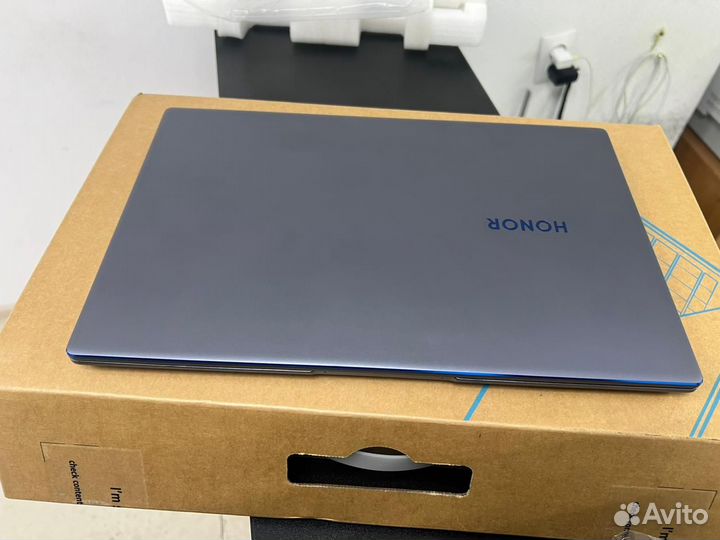 Honor magicbook 15 R5/16/512 Space Grey (BMH-WFQ9H