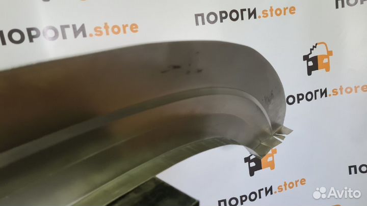 Ремонтная арка правого крыла Nissan Patrol y61