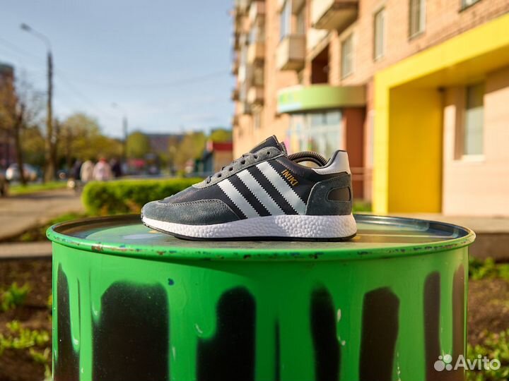 Кроссовки adidas iniki