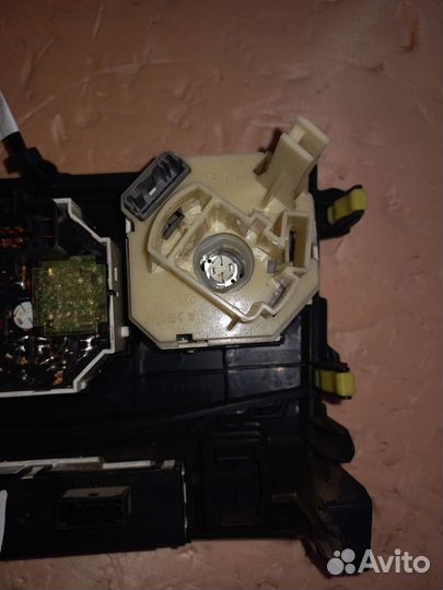 Блок управления кондиционером Toyota Corolla