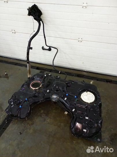 Бак топливный Mercedes Gl 500 4Matic 166 278.928