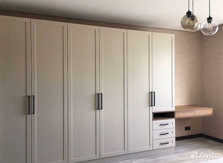 Шкаф классика