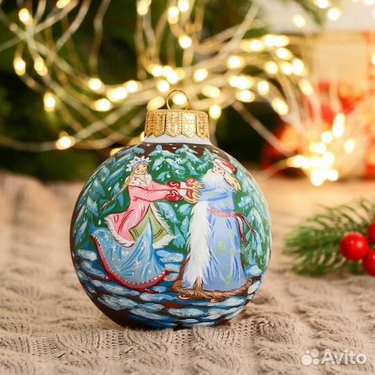 Шар с ручной росписью 100 мм 'Дед Мороз и снегуроч