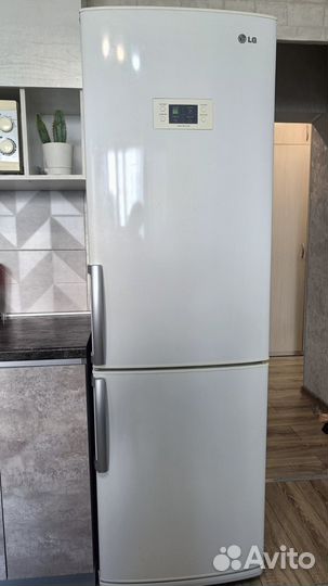 Продам холодильник б/у LG в отличном состоянии