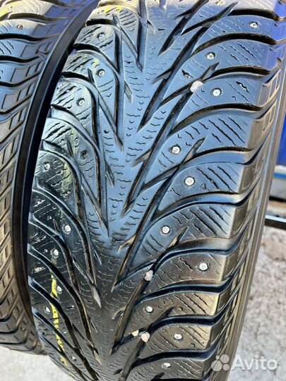 Yokohama Ice Guard IG35 215/65 R16