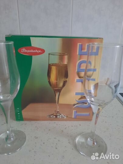 Бокалы для вина новые