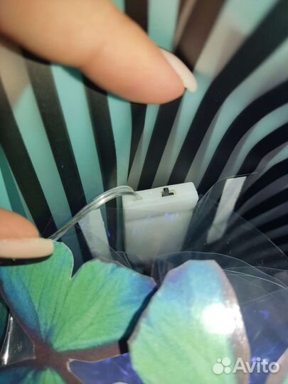 Букет из бабочек светящийся