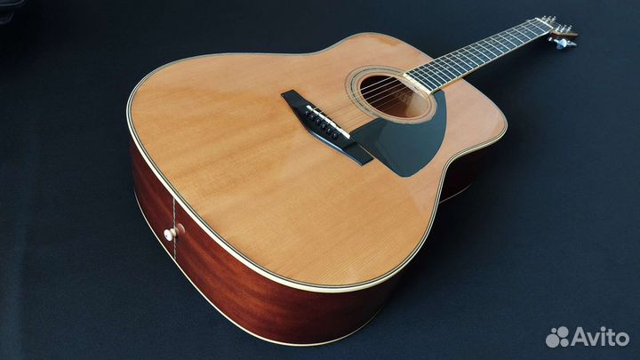 Гитара Yamaha FG-300M (Массив), Japan