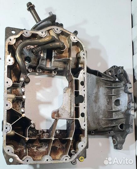 Поддон двигателя Audi A6 C5, C5 Allroad, A4 B5