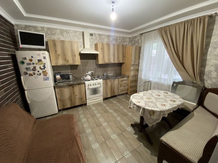 Дом 100 м² на участке 1 сот.