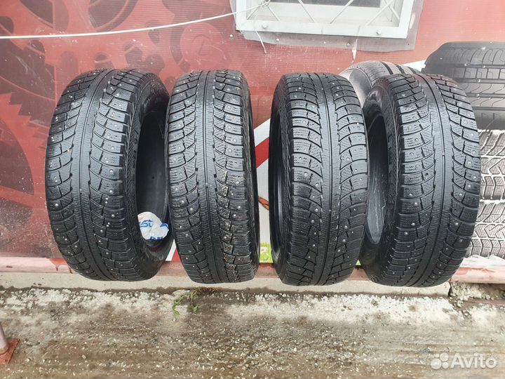 Gislaved Nord Frost 5 225/65 R17