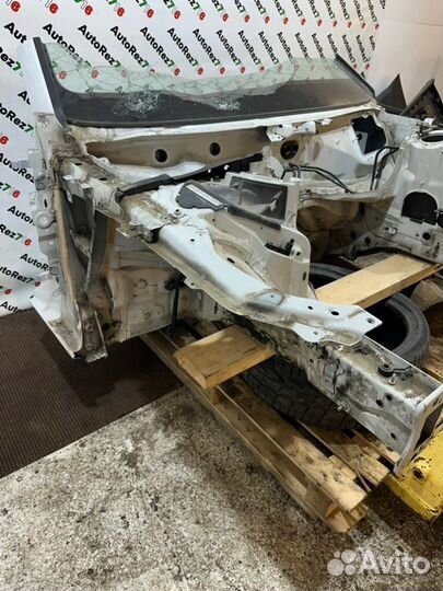 Лонжерон, четверть передний правый Audi A4 B9 2.0