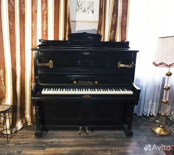 Старинное антикварное немецкое пианино