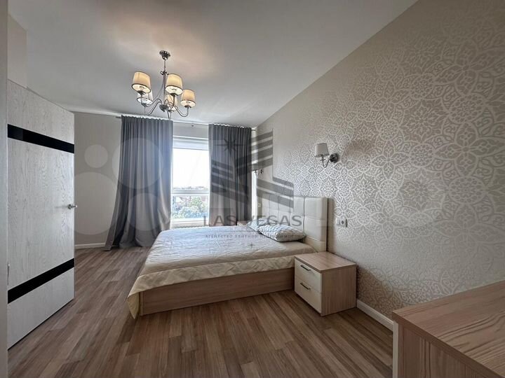 3-к. квартира, 90 м², 8/23 эт.