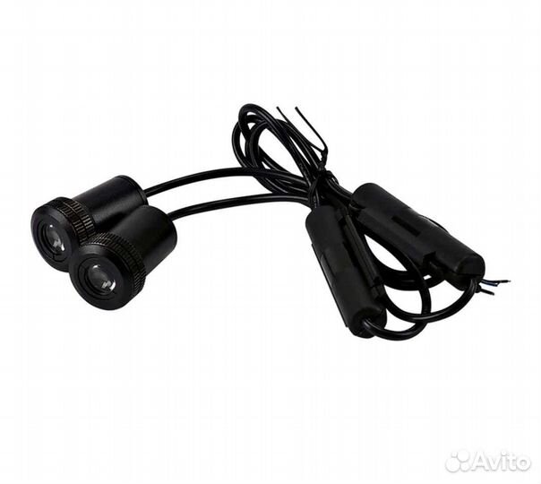 Проекция логотипа Ниссан (врезной) в дверь авто