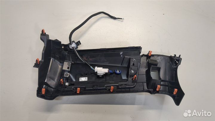 Кнопка обогрева сидений Lexus UX, 2021