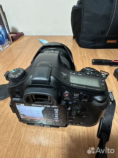 Зеркальный фотоаппарат Sony a77