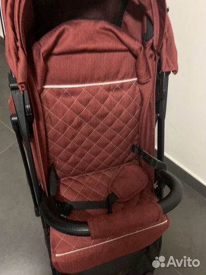 Коляска легкая