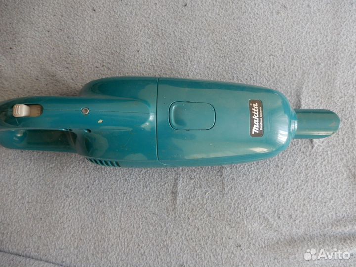 Пылесос Makita