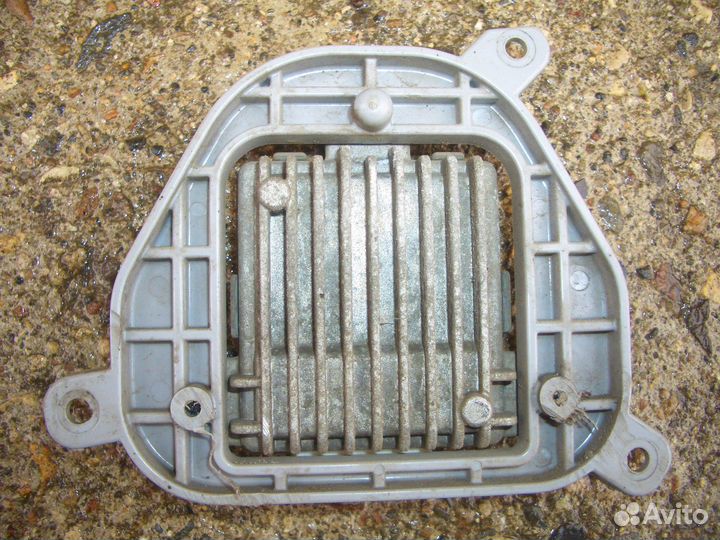 Блок управления LED фары Митсубиси Аутлендер с 15