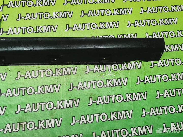 Накладка на порог Ford Focus