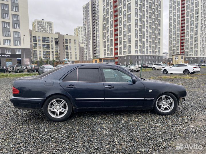Mercedes-Benz E-класс 2.3 AT, 1995, 348 000 км
