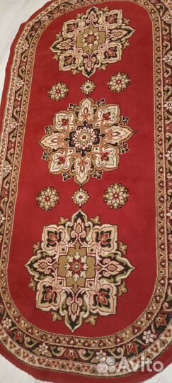 Ковры овальный бу и прямой новый