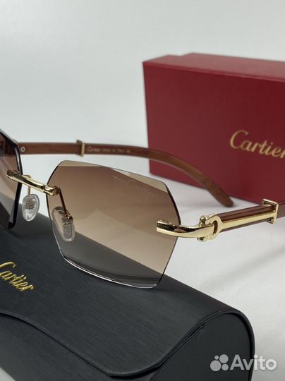 Солнцезащитные очки Cartier