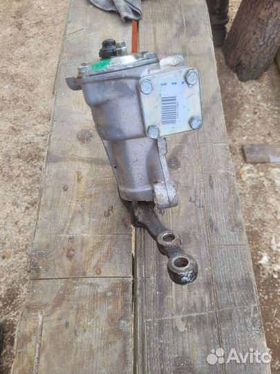 Рулевой редуктор niva