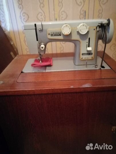 Швейная машинка чайка с ножным приводом