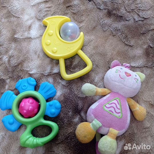 Прорезыватели для зубов, погремушки