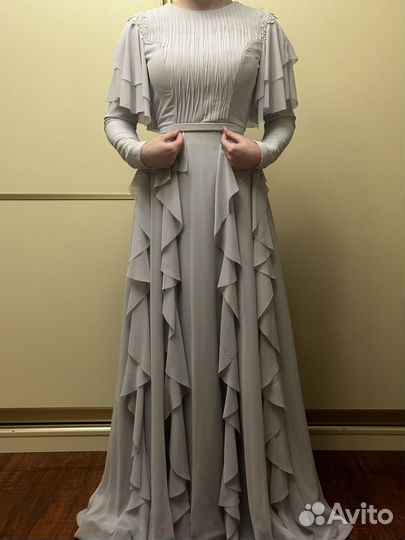 Вечернее платье в пол 38 размер